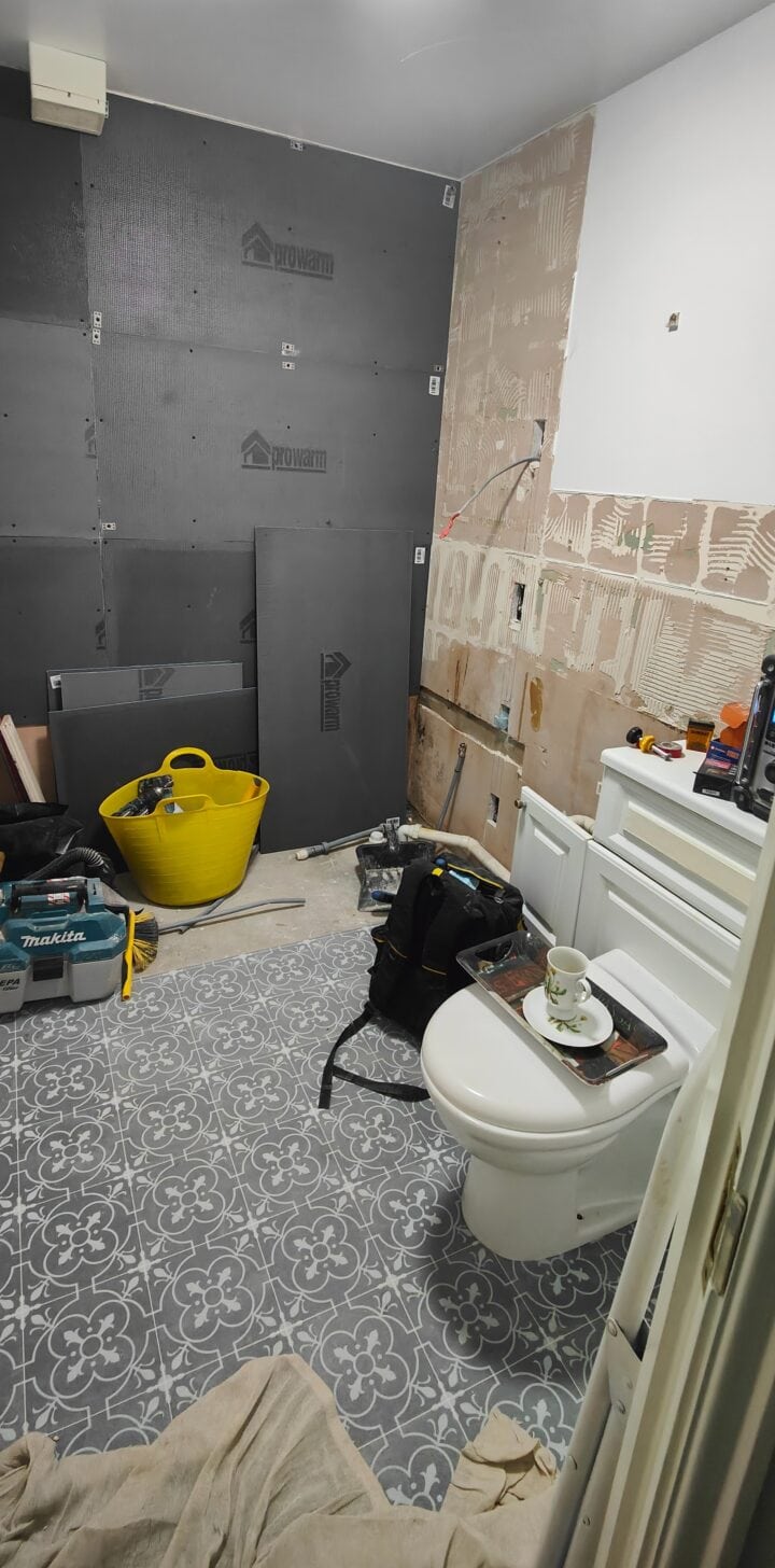 Luxury Bathroom Refurbishment 01